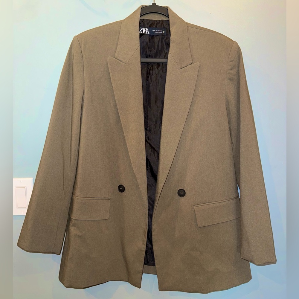 Zara Oversized Olive Green Blazer - NWOT